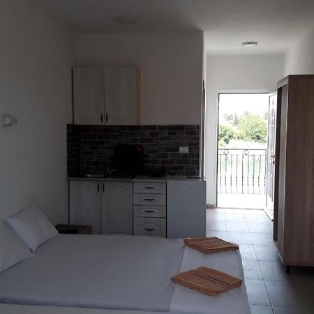 Lugano Apartment Ulcinj Exterior photo
